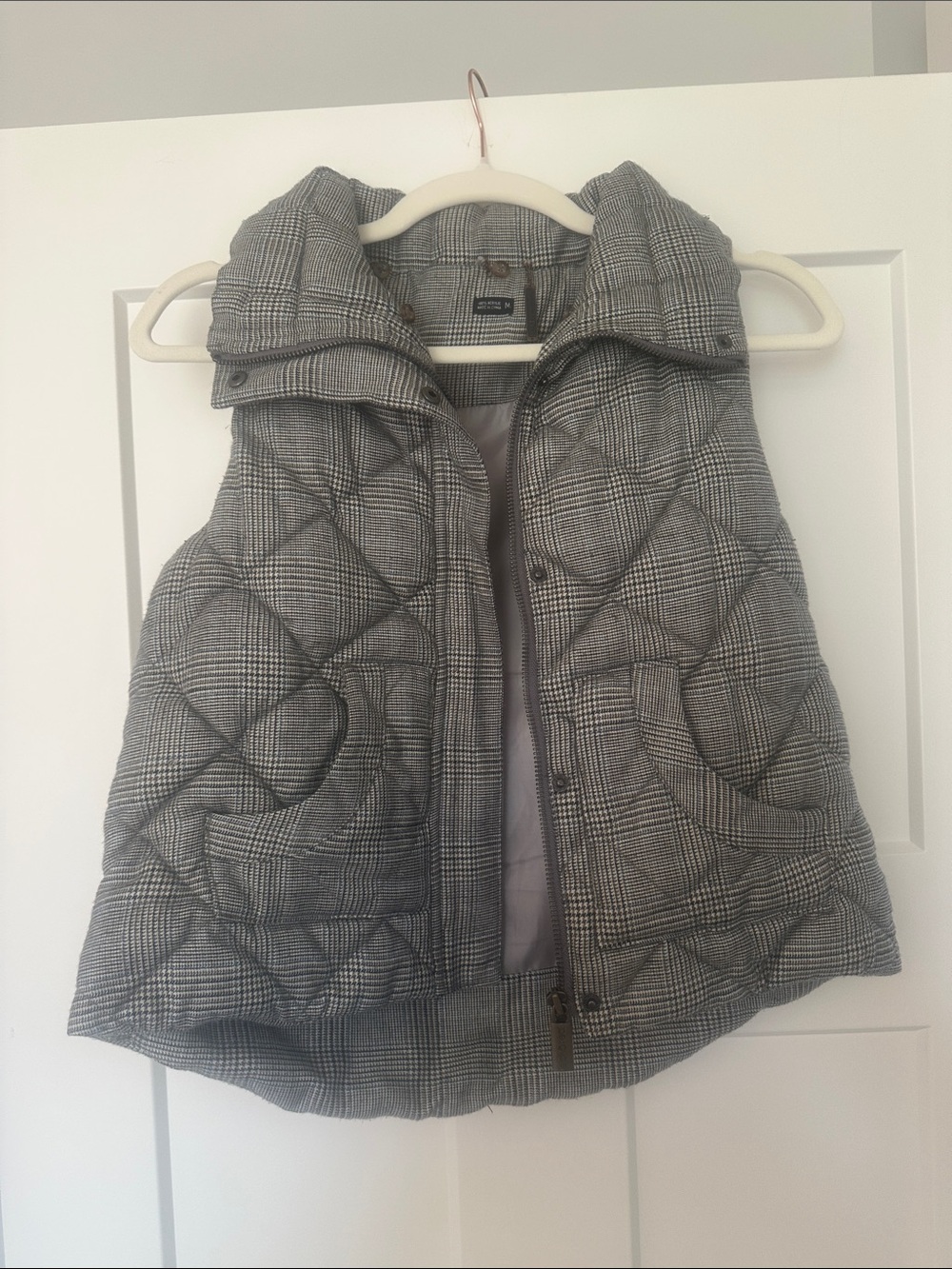 Marc Ecko Quilted Glen Plaid Puffer Vest - Gray